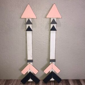 Arrow Wall Decor Set - Pink and Navy Blue